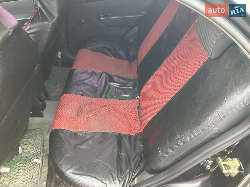 Седан Chevrolet Aveo 2006 в Івано-Франківську