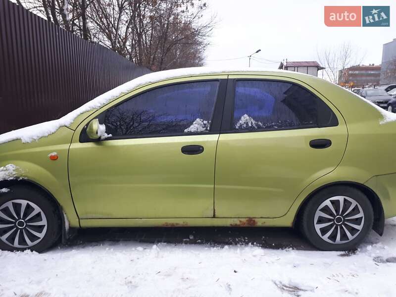 Седан Chevrolet Aveo 2005 в Вінниці