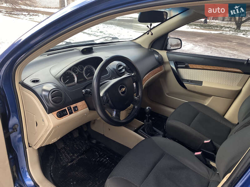 Седан Chevrolet Aveo 2008 в Первомайске