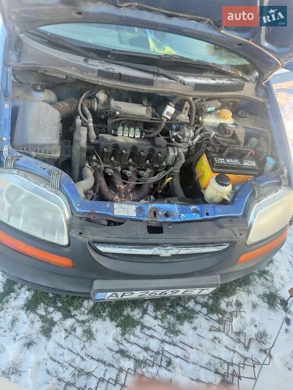 Седан Chevrolet Aveo 2005 в Рудки