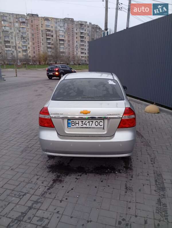 Седан Chevrolet Aveo 2007 в Николаеве