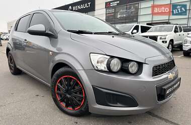 Хетчбек Chevrolet Aveo 2012 в Києві