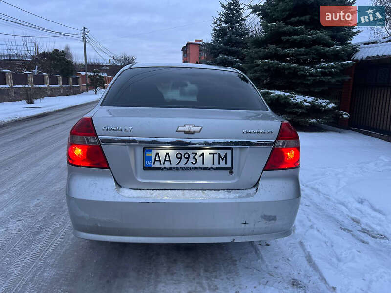 Седан Chevrolet Aveo 2008 в Києві