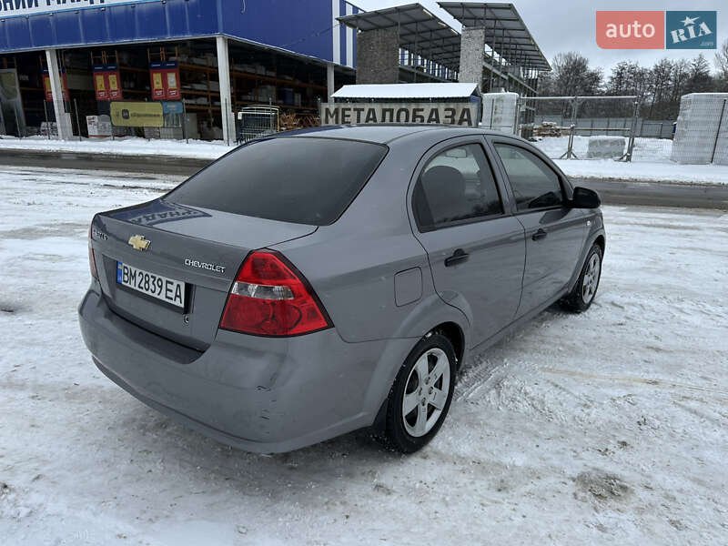 Седан Chevrolet Aveo 2011 в Сумах