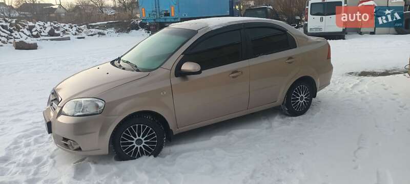 Седан Chevrolet Aveo 2008 в Шепетовке