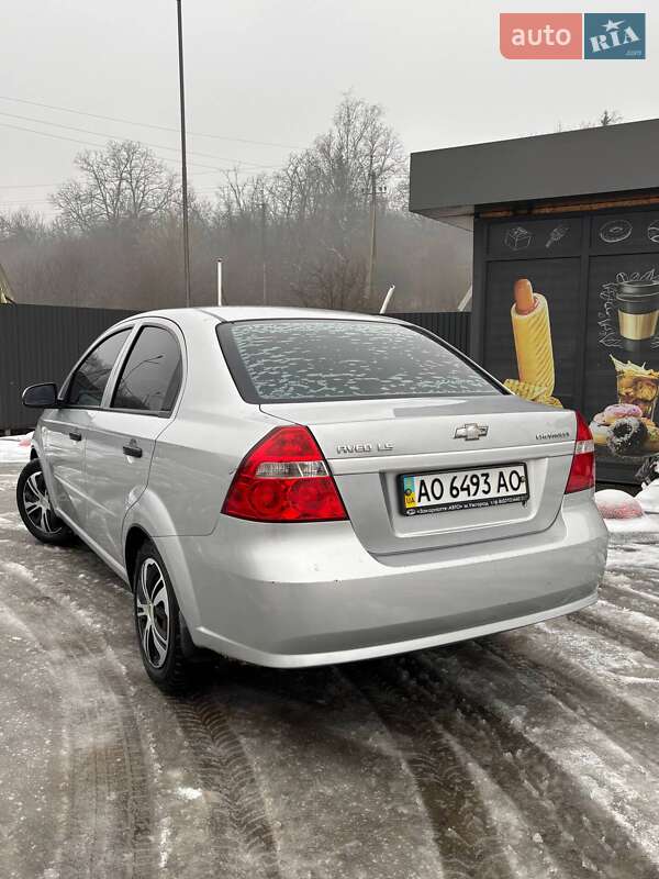 Седан Chevrolet Aveo 2008 в Иршаве