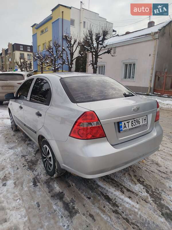 Седан Chevrolet Aveo 2008 в Коломые