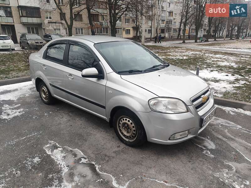 Седан Chevrolet Aveo 2008 в Харькове