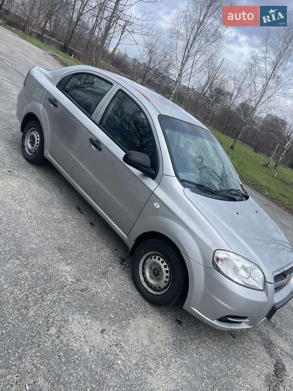 Седан Chevrolet Aveo 2011 в Запорожье