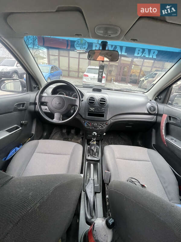 Седан Chevrolet Aveo 2011 в Запорожье