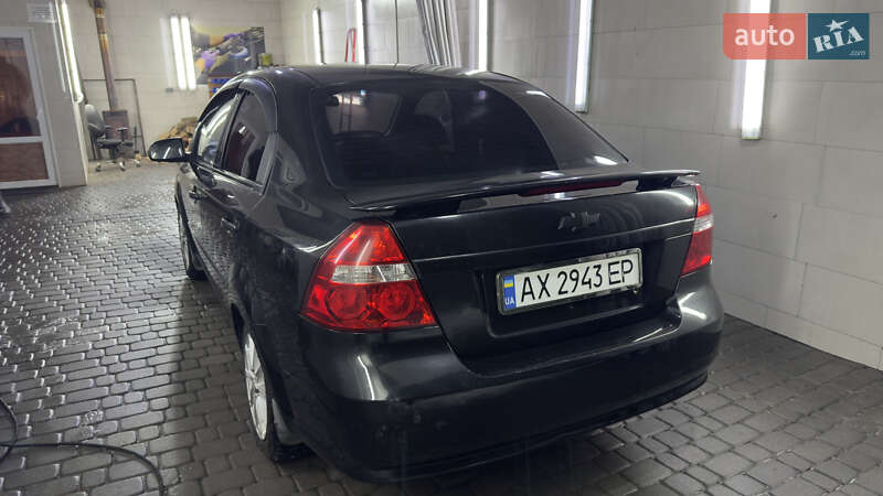 Седан Chevrolet Aveo 2007 в Харькове