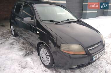 Хэтчбек Chevrolet Aveo 2005 в Изяславе