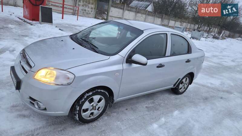 2011 Chevrolet Aveo, VIN KL1SA69YEBB281242:plate — фото 1 (autoria)