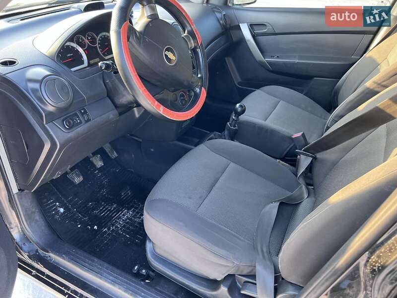 Седан Chevrolet Aveo 2007 в Мене