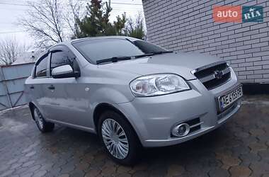 Седан Chevrolet Aveo 2007 в Днепре