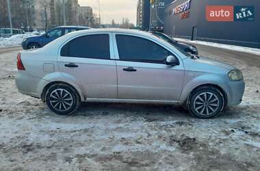 Седан Chevrolet Aveo 2010 в Киеве