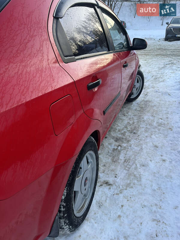 Седан Chevrolet Aveo 2006 в Львове