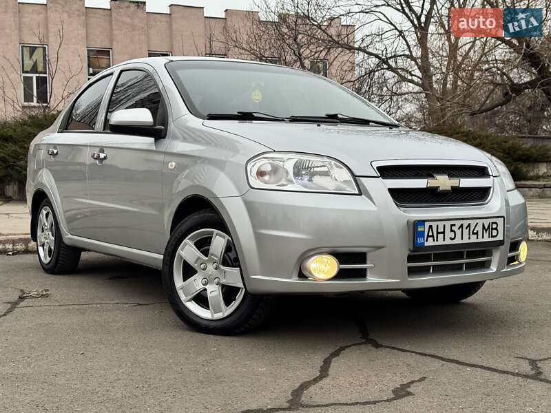 Седан Chevrolet Aveo 2008 в Николаеве