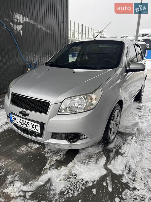 Хэтчбек Chevrolet Aveo 2010 в Львове фото 2 Хэтчбек Chevrolet Aveo 2010 в Львове