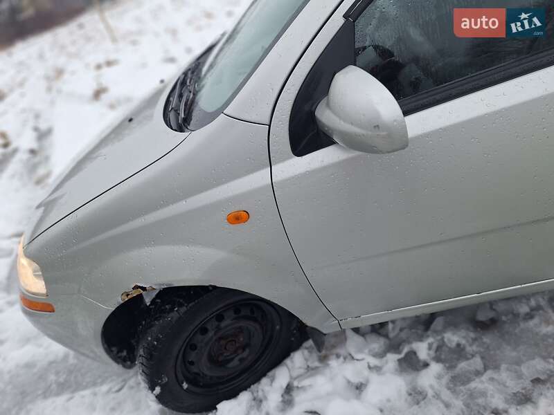 Седан Chevrolet Aveo 2004 в Черновцах фото 14 Седан Chevrolet Aveo 2004 в Черновцах