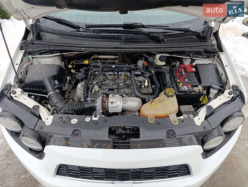 Хэтчбек Chevrolet Aveo 2013 в Мироновке фото 13 Хэтчбек Chevrolet Aveo 2013 в Мироновке