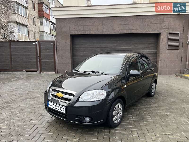 Седан Chevrolet Aveo 2007 в Николаеве