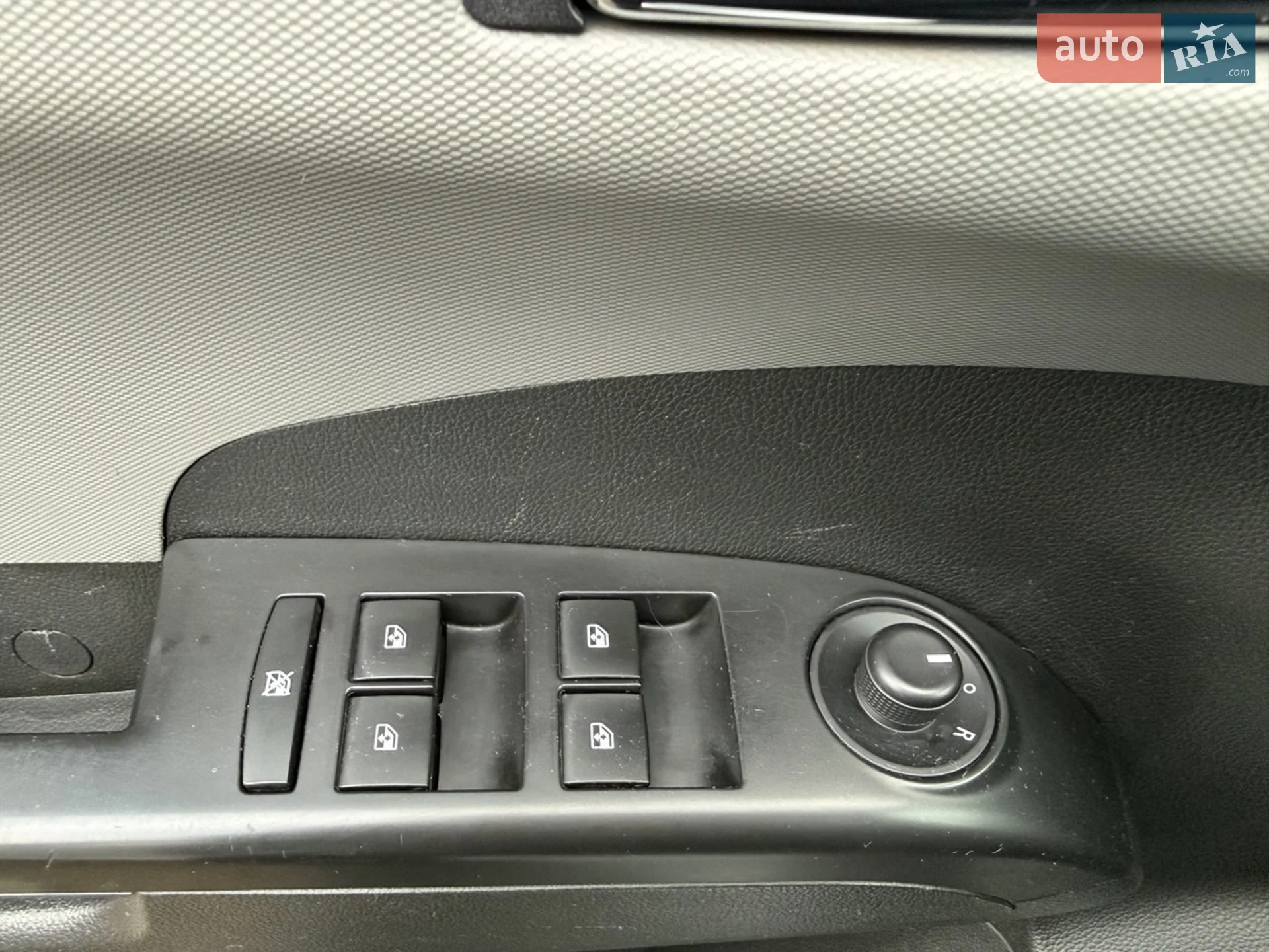 2011 Chevrolet Aveo - мініатюра 15