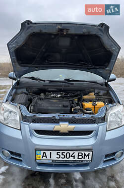 Седан Chevrolet Aveo 2008 в Новомосковске