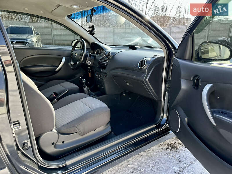 Хетчбек Chevrolet Aveo 2008 в Кривому Розі