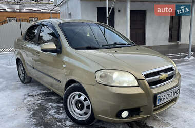 Седан Chevrolet Aveo 2008 в Врадиевке