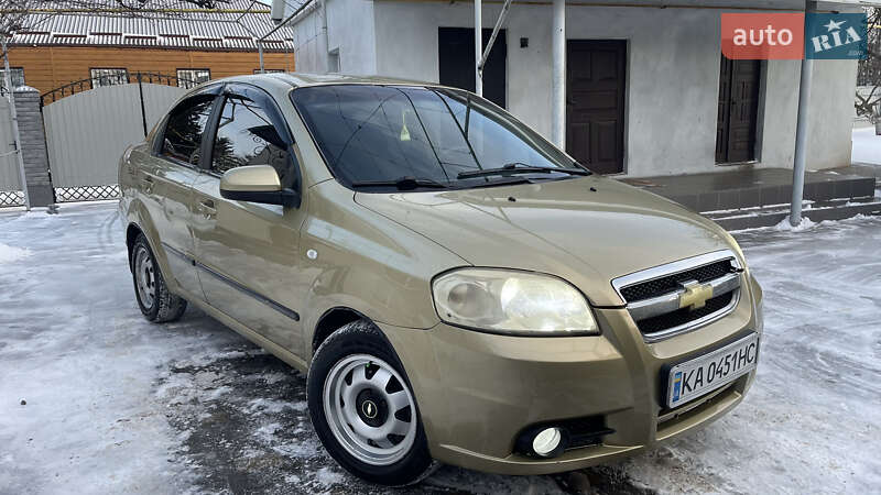 Седан Chevrolet Aveo 2008 в Врадиевке