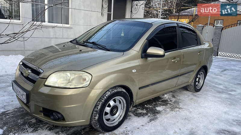 Седан Chevrolet Aveo 2008 в Врадиевке