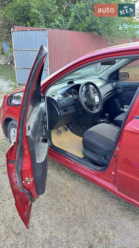 Седан Chevrolet Aveo 2010 в Лозовой