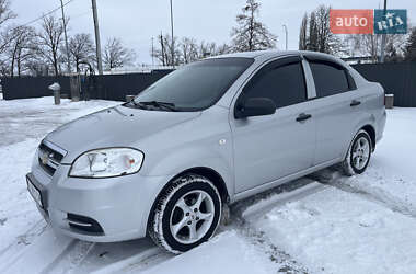 Седан Chevrolet Aveo 2006 в Киеве