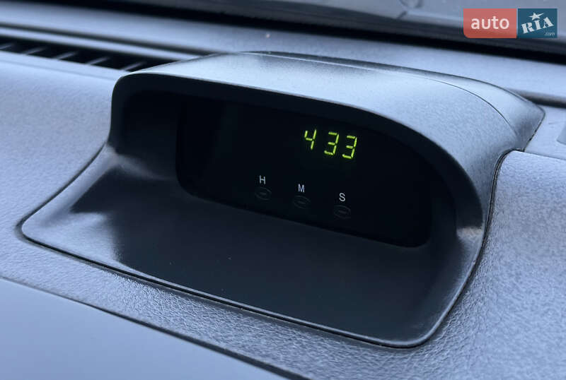 Седан Chevrolet Aveo 2006 в Днепре