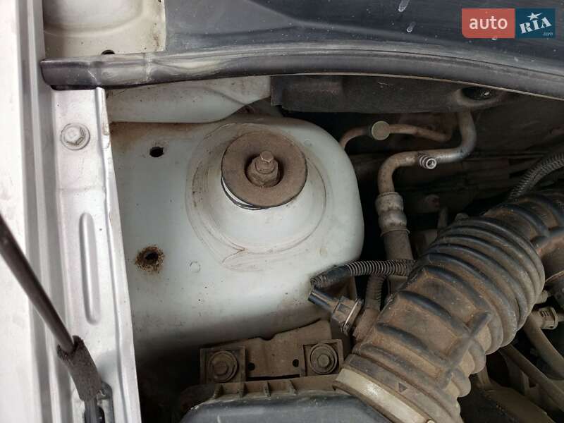 Хэтчбек Chevrolet Aveo 2006 в Коломые фото 3 Хэтчбек Chevrolet Aveo 2006 в Коломые