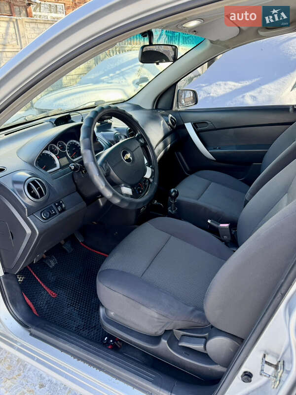 Седан Chevrolet Aveo 2007 в Харькове