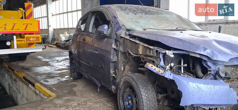 Хэтчбек Chevrolet Aveo 2008 в Харькове фото 3 Хэтчбек Chevrolet Aveo 2008 в Харькове