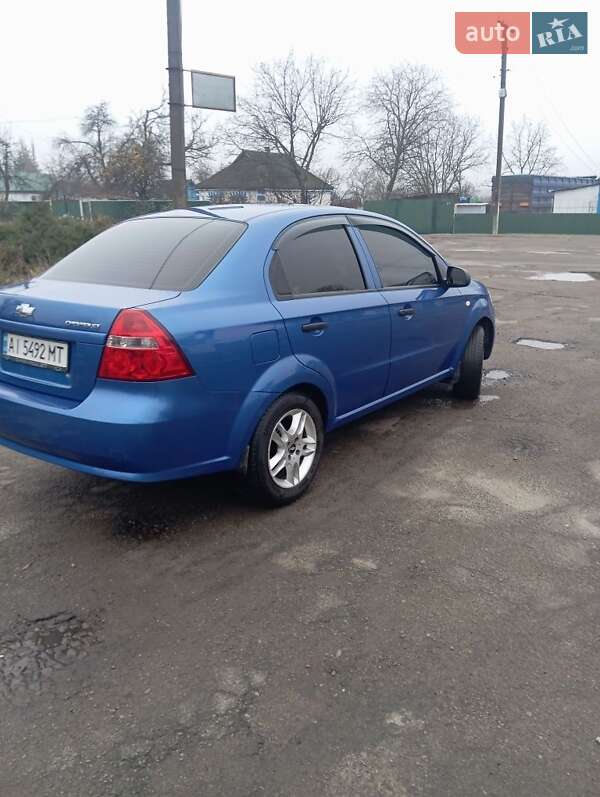Седан Chevrolet Aveo 2008 в Новоархангельске