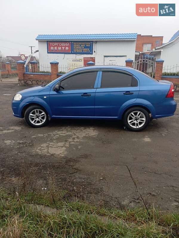 Седан Chevrolet Aveo 2008 в Новоархангельске