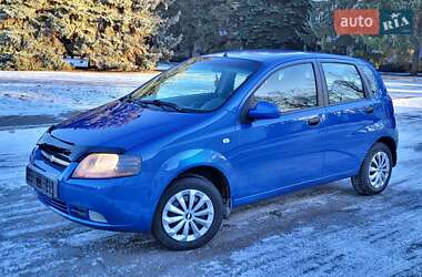 Хетчбек Chevrolet Aveo 2006 в Жовтих Водах