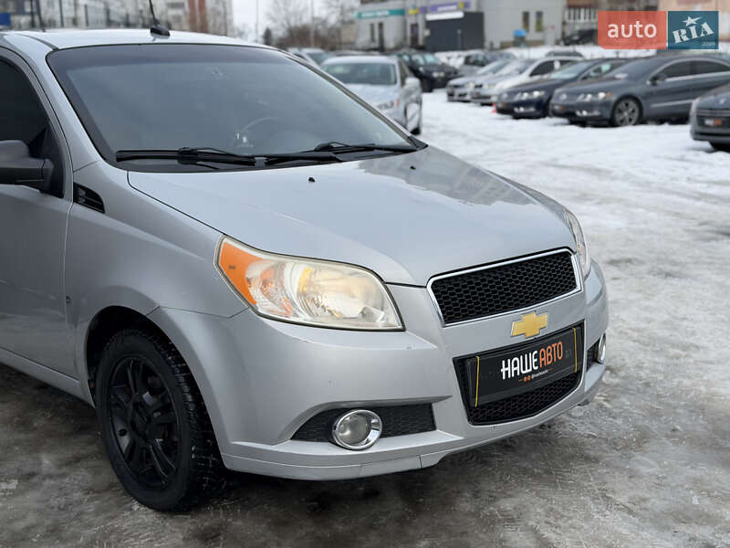 Хэтчбек Chevrolet Aveo 2009 в Шептицькому