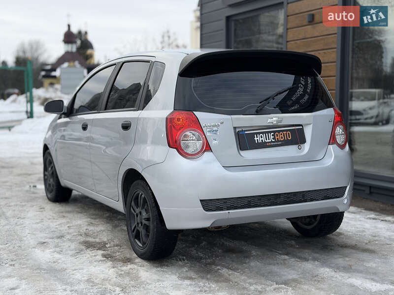 Хэтчбек Chevrolet Aveo 2009 в Шептицькому