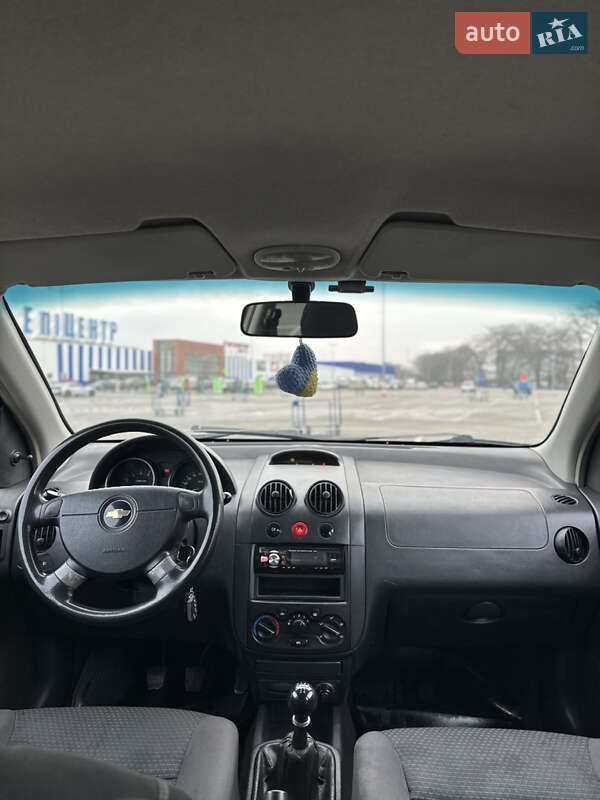 Хэтчбек Chevrolet Aveo 2006 в Одессе фото 10 Хэтчбек Chevrolet Aveo 2006 в Одессе