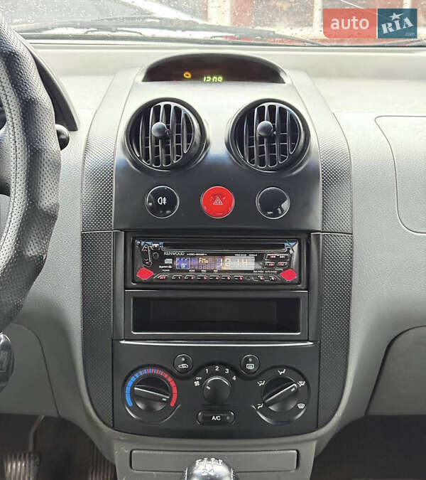 Хэтчбек Chevrolet Aveo 2005 в Сумах фото 7 Хэтчбек Chevrolet Aveo 2005 в Сумах