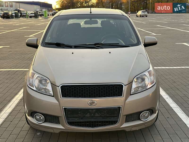 Хэтчбек Chevrolet Aveo 2012 в Одессе фото 10 Хэтчбек Chevrolet Aveo 2012 в Одессе