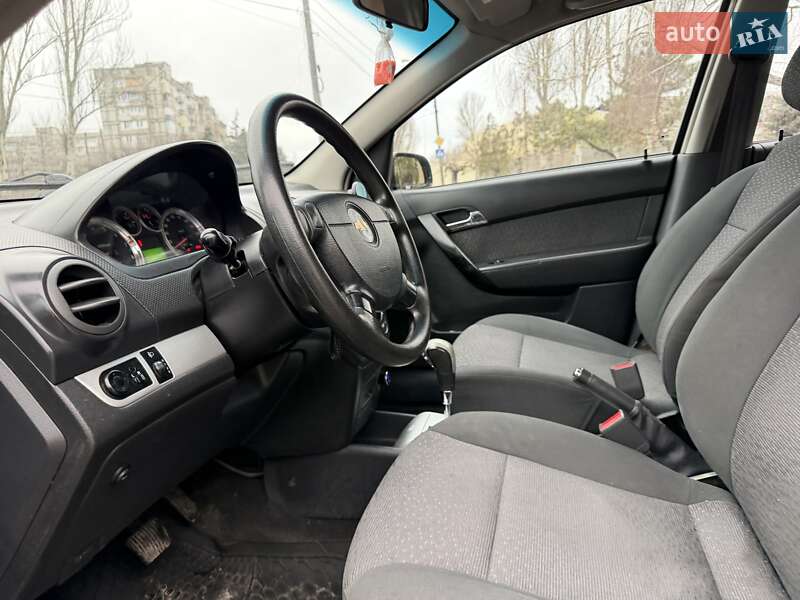 Седан Chevrolet Aveo 2011 в Запорожье