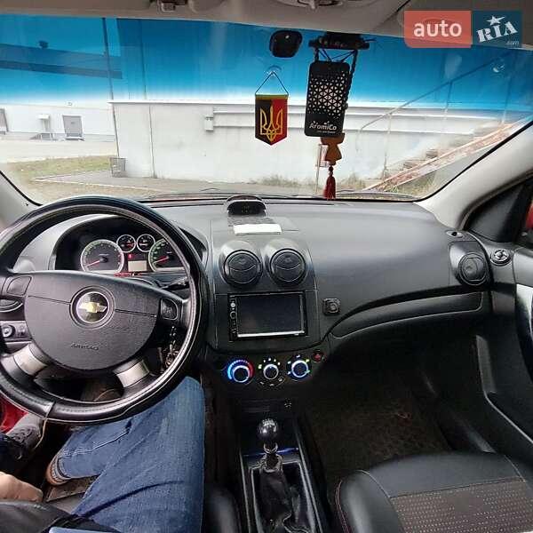 Седан Chevrolet Aveo 2008 в Броварах