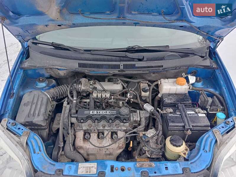 Седан Chevrolet Aveo 2007 в Хмельницком