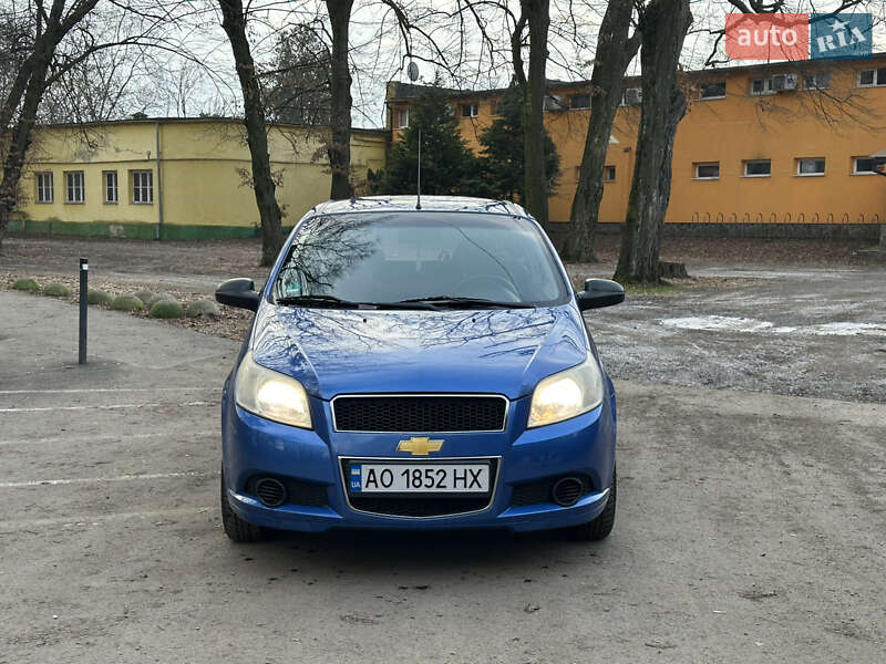 Хэтчбек Chevrolet Aveo 2009 в Ужгороде фото 2 Хэтчбек Chevrolet Aveo 2009 в Ужгороде